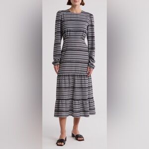 Area Stars Chevron Stripped Open Back Dress